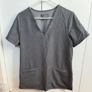 FIGS Technical Collection 3 pocket scrub top Size Small